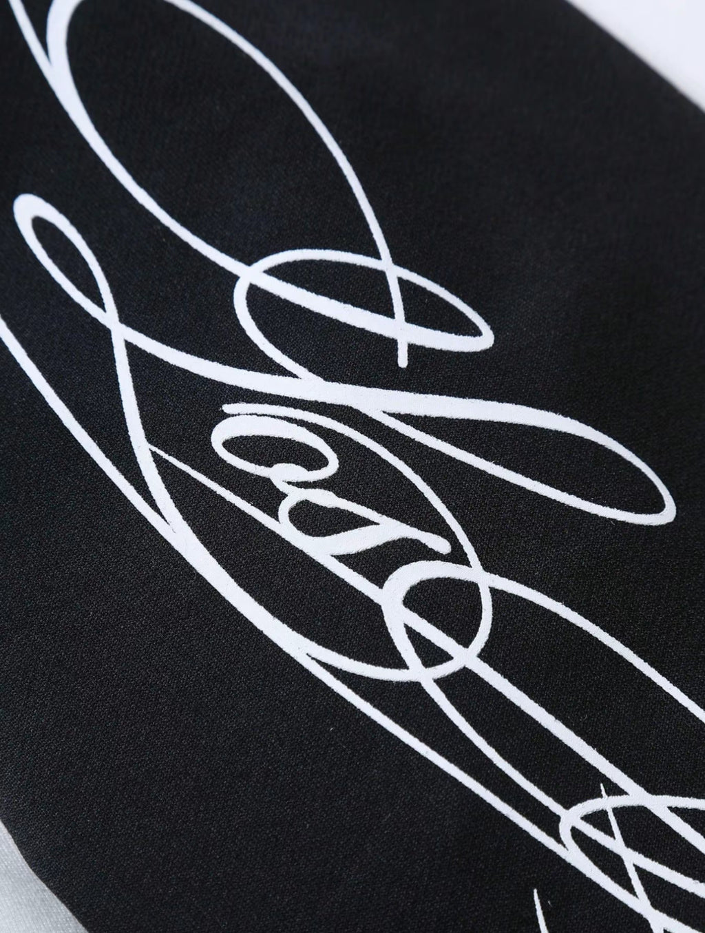 VORTEXA™ Raglan Long Sleeve – Y2K Streetwear | Black & White