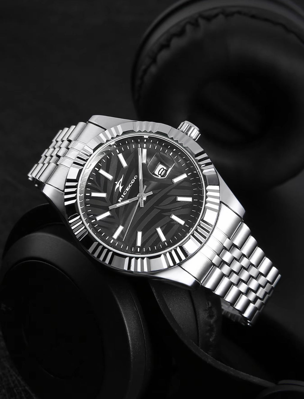 VORTEXA™ Classic Date – Minimal Steel Edition